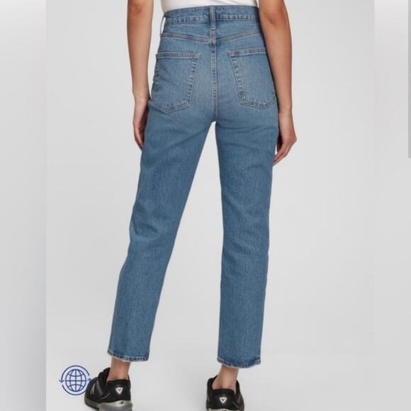 GAP NWT Sky High Rise Cheeky Straight Jeans distressed washwell low stretch 27/4 - Picture 2 of 12